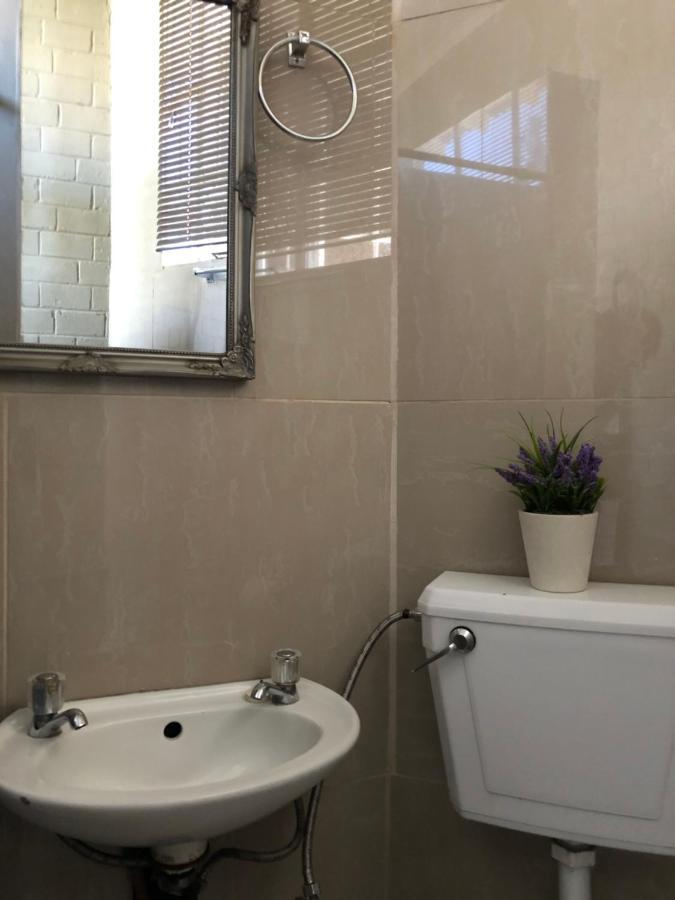 The Lavender Guesthouse クルーンスタッド エクステリア 写真